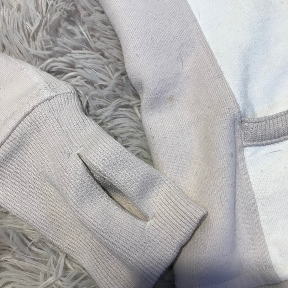 Lululemon Scuba Hoodie - Picture 5 of 8